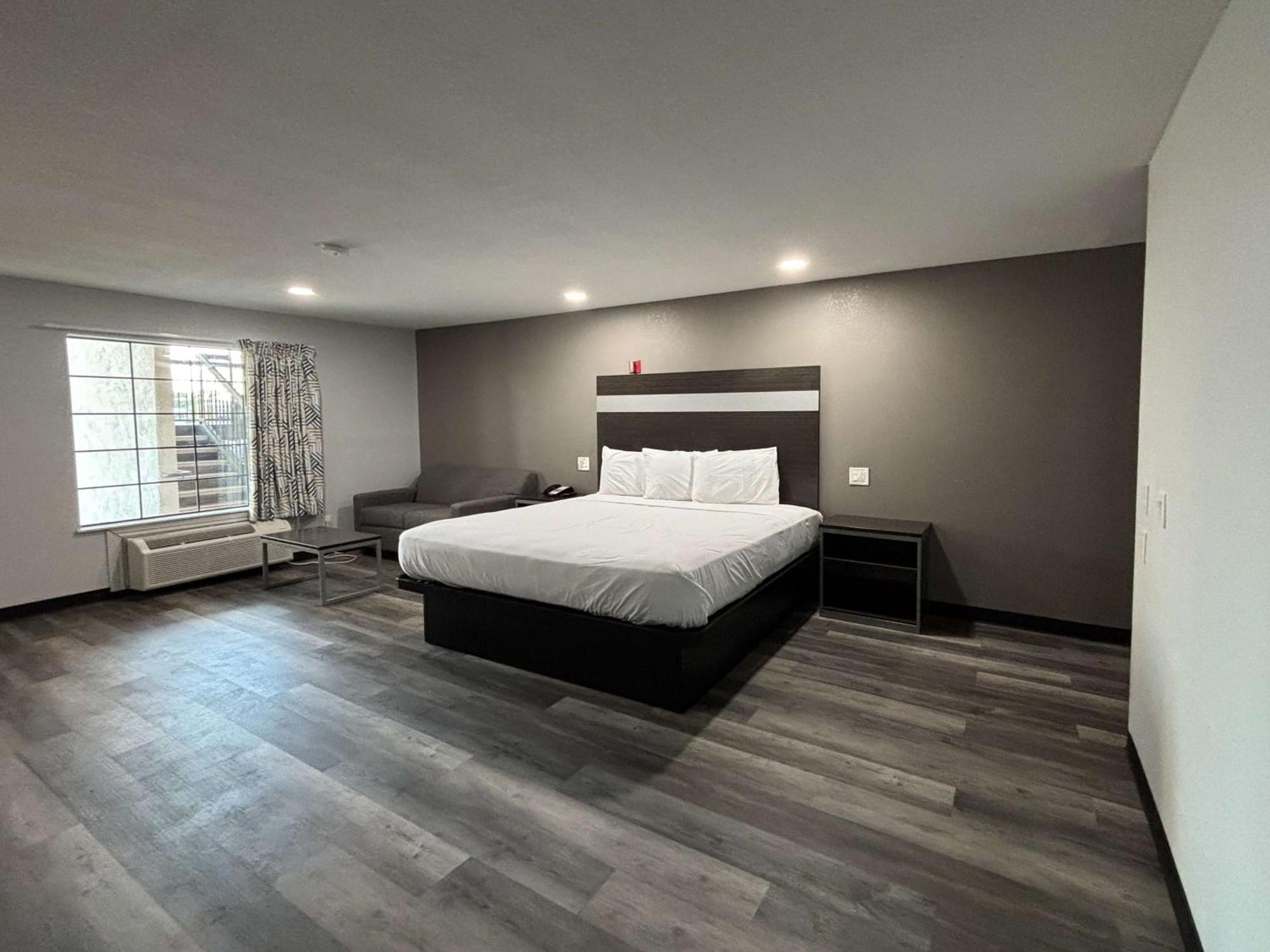 Motel 6 La Porte, Tx Екстер'єр фото